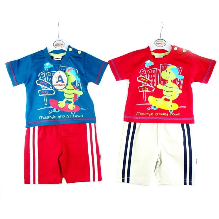 BABY BOY'S 0 TO 9 MONTHS ' SKATER  FREESTYLE' - shorts & tee shirt set -- £6.00 per item - 6 pack